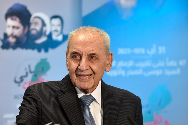 الرئيس بري : منفتحون لمناقشة مصير السلاح الذي هو عزنا وشرفنا كلبنان